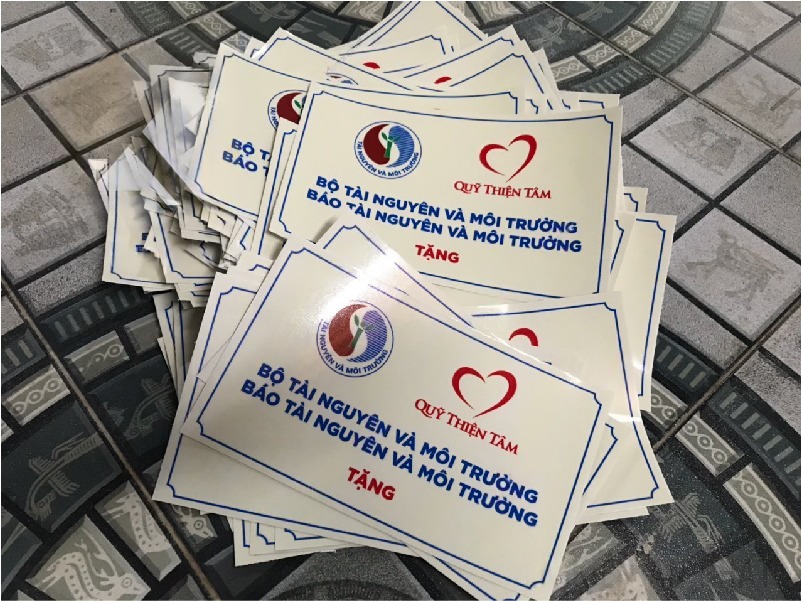 In decal dán giá rẻ