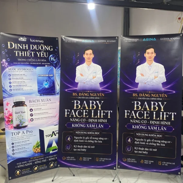 In Standee - hình ảnh thực tế