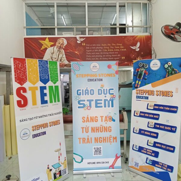 Standee Cuốn Nhôm Tốt 60x160cm
